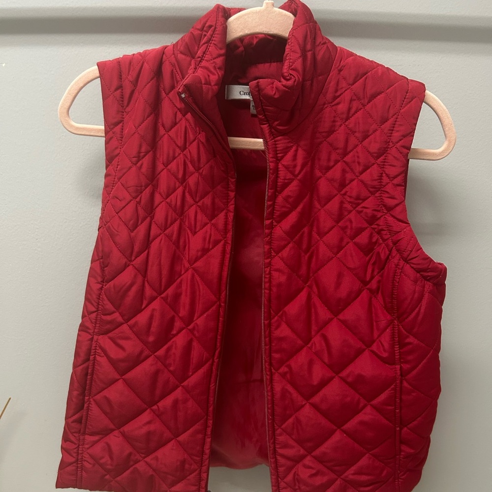 Croft & Barrow Women’s Quilted Vest in Red